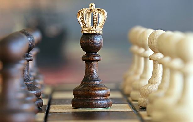 7 steps to retaining talent crowned chess piece